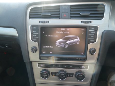 2015 Volkswagen Golf with NCT €13,950 thumbnail