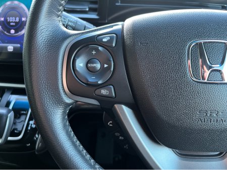 2020 Honda Stepwagon SPADA 7 SEATER HYBRID 2.0 PETROL //LOW MILES//ADAPTIVE CRUISE CONTROL//KEYLESS ENTRY//REVERSE CAMERA//POWER SLIDING REAR DOORS// €29,950 thumbnail