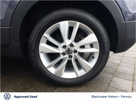 2026 Volkswagen T-Cross T-CROSS EDITION75 1.0 M5F 95HP €40,663 thumbnail