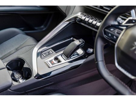 2021 Peugeot 3008 2021 Peugeot 3008 HYBRID2 PHEV 225bhp Allure €24,950 thumbnail