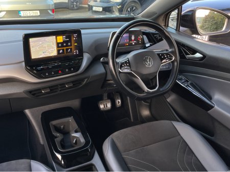 2022 Volkswagen ID.4 PRO 128 KW LIFE DX 77KWH 174BHP 5 €23,900 thumbnail