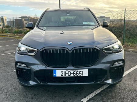 2021 BMW X5  €54,999