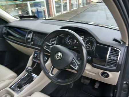 2017 Skoda Kodiaq STYLE 2.0 TDI 150HP DSG 4 AUTO, GREAT FINANCE DEALS AVAILABLE, S.I.M.I. APPROVED DEALER €23,950 thumbnail
