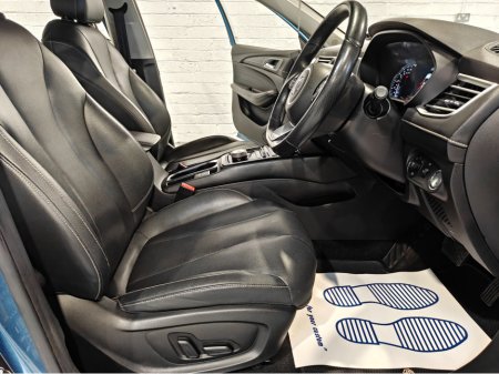 2021 MG Mg5 LONG RANGE SW EV EXCLUSIVE 5DR AUTO €12,250 thumbnail