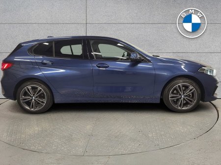 2022 BMW 1 Series 118i Sport €27,975