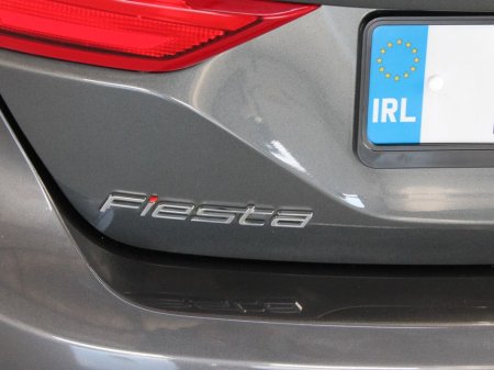 2019 Ford Fiesta 1.10 70PS 5SPD 5DR 4DR €14,999 thumbnail