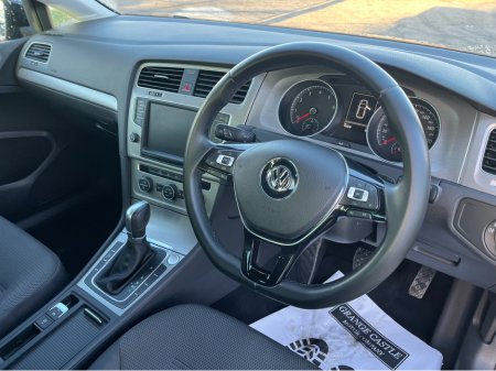 2017 Volkswagen Golf 1.2 TSI 5DR AUTO COMFORTLINE €13,950 thumbnail