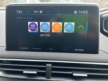 2018 Peugeot 3008 GT-LINE AUTO DSL  89000KLMS///ELECTRIC PANORAMIC MOONROOF WITH ELECTRIC BLIND///LEATHER ALCANTARA INTERIOR//1 OWNER IRISH CAR WITH NCT AND TAX TILL 8/2026///STUNNING EXAMPLE