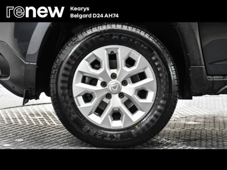 2022 Dacia Duster 1.0 TCe 100 BiFuel Dfull Comfort €19,900 thumbnail