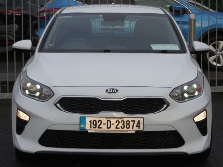 2019 Kia Ceed K2 Commercial 5DR €11,950 thumbnail