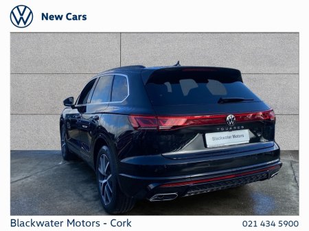 2026 Volkswagen Touareg R-Line 3.0 DSG 231BHP *ORDER YOUR 261 TODAY* €111,760