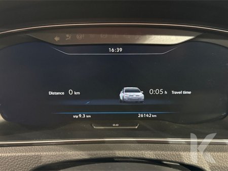 2020 Volkswagen Golf COMFORT LINE MEISTER - UPGRADED FACTORY ALLOYS - CRUISE CONTROL - REVERSE CAMERA - DIGITAL DASH €21,950 thumbnail