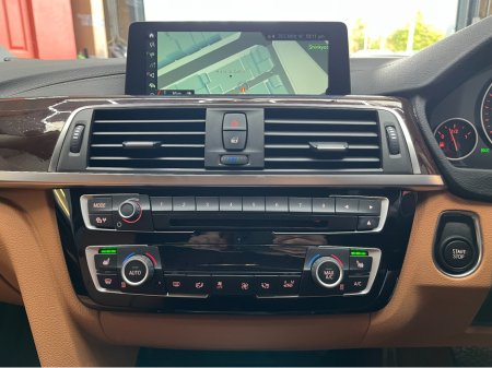 2018 BMW 3 Series €23950 BMW 330E LUXURY iPERFORMANCE 2.0 AUTOMATIC / CRUISE CONTROL / REVERSE CAMERA & PARKING SENSORS / ELECTRIC MEMORY & HEATED SEATS €23,950 thumbnail