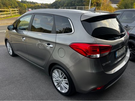 2017 Kia Carens OR RONDO EX 5DR €16,950