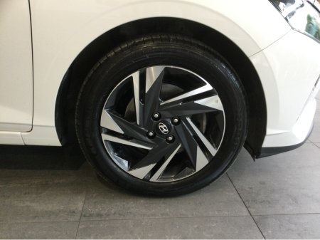 2023 Hyundai i20 DELUXE PLUS AUTOMATIC €23,950 thumbnail