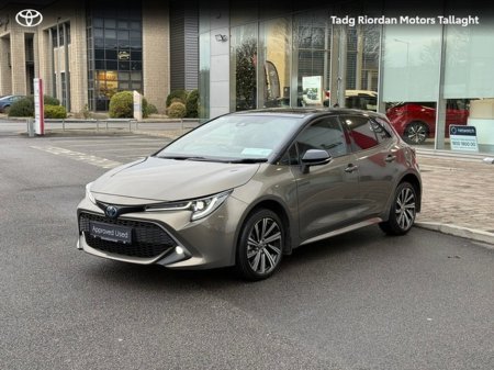 2023 Toyota Corolla HYBRID L/SPORT HB €27,950 thumbnail