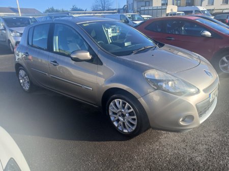 2012 Renault Clio 1.2 16V ETHANOL TOMTOM ED ECO