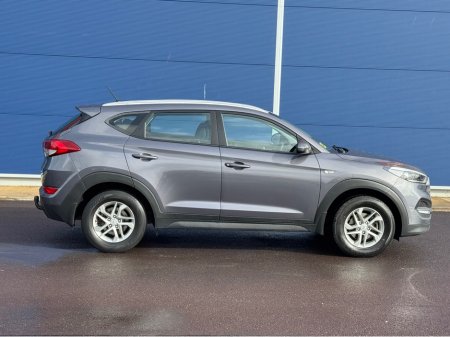 2016 Hyundai Tucson COMFORT 5DR €13,999