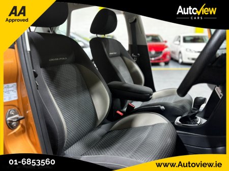 2016 Volkswagen Polo Cross Model 1.2 7 Speed DSG Automatic. AA APPROVED // FINANCE & NATIONWIDE DELIVERY AVAILABLE // SIMI DEALER thumbnail