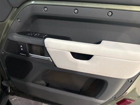 2025 Land Rover Defender *N1 Commercial 2 Seat Diesel* 90 D350 X-Dynamic €109,750 thumbnail