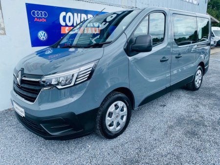 2023 Renault Trafic 2.0 DCI SL28 BUSINESS BLUE 9 SEATER ( 231 REG )