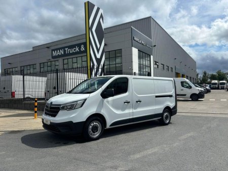 2025 Renault Trafic LL30 130bhp Start - Ex DEMO €27,580