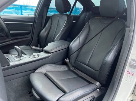 2018 BMW 3 Series 320d M-SPORT COMPETITION // FULL SERVICE HISTORY // LEATHER POWERED HEATED SEATS // DUAL ZONE CLIMATE CONTROL €25,950 thumbnail