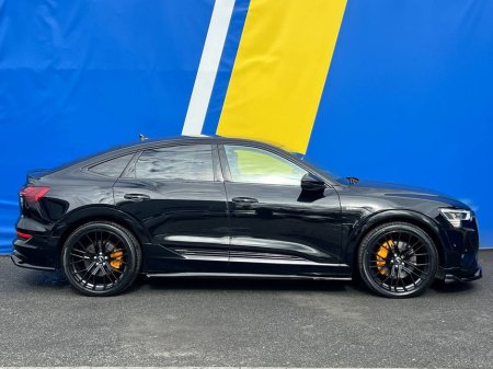 2020 Audi e-tron S-LINE QUATTRO 50 COUPE // FULL RS-PERFORMANCE KIT // LEATHER S-LINE HEATED & POWERED SPORT SEATS // ADAPTIVE ADJUSTABLE AIR SUSPENSION €31,900