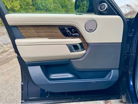 2019 Land Rover Range Rover 2.0 Si4 PHEV Vogue Auto!!!!! €32,950 thumbnail