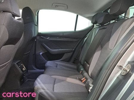 2024 Skoda Octavia OCTAVIA AMB 2.0TDI 115HP €30,880 thumbnail