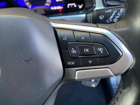 2023 Volkswagen T-Roc LIFE 1.0 TSI MANUAL 6SPEED FWD 110HP 5 €27,450 thumbnail