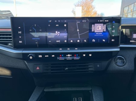 2025 Opel Grandland GS SUV 1.2 136PS MHE €38,950 thumbnail