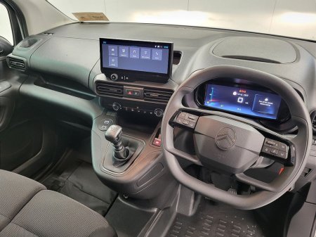 2025 Citroen Berlingo MWB LX Plus From €88 Per Week €19,900