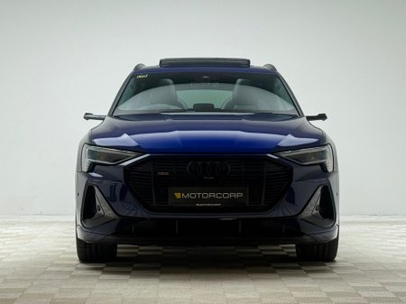 2022 Audi e-tron 55 VORSPRUNG QUATTRO €49,990