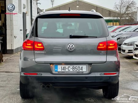 2014 Volkswagen Tiguan SPORT 2.0 TDI MANUAL 6SPEED FWD 110HP 5DR €9,950 thumbnail