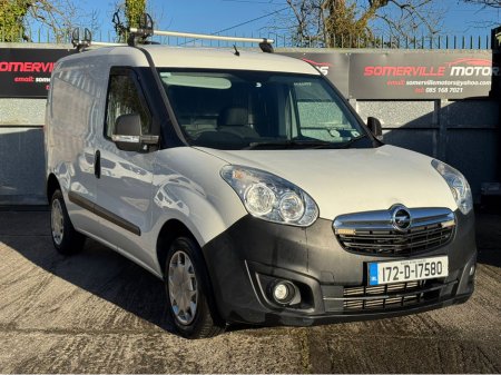 2017 Opel Combo VAN L1H1 2000 BASE 1.3 CDTI 2 2DR