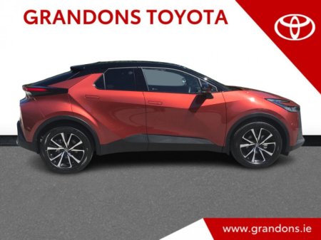 2025 Toyota C-HR HYBRID SPORT+ - GRANDONS €38,995