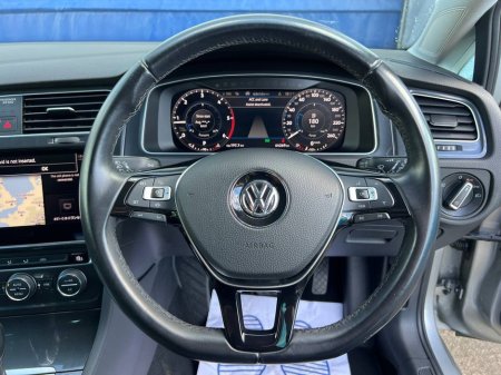 2020 Volkswagen Golf HIGH SPEC 2.0 TDI AUTO // FULL SERVICE HISTORY // APPLE CARPLAY/ANDROID AUTO // DIAMOND CUT ALLOYS €23,950