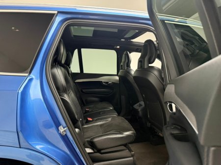 2017 Volvo XC90 R-DESIGN GT D4 *7 SEATER* €31,990 thumbnail