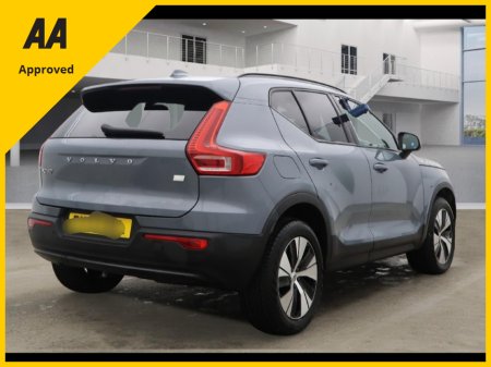 2022 Volvo XC40 2022 XC40 Petrol Plug In Hybird Plus Dark €34,950 thumbnail