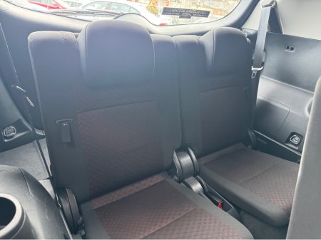 2011 Toyota Corolla Verso 2.0 D-4D LUNA 7 SEATER €5,495 thumbnail