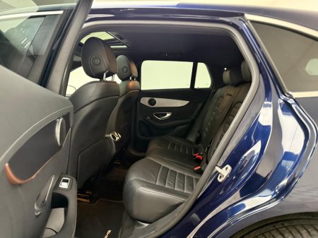 2023 Mercedes-Benz EQC 400 AMG LINE PREMIUM 4MATIC €42,990 thumbnail