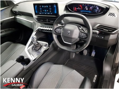 2022 Peugeot 5008 FL ALLURE 1.2 130 6.3 4DR €33,990