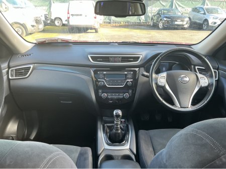 2016 Nissan X-Trail 1.6 DCI ACENTA 5SEATS 128BHP 5DR €10,995 thumbnail