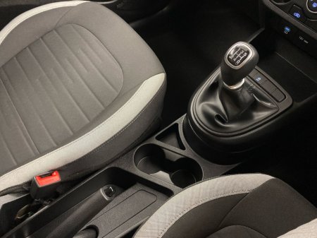 2024 Hyundai i10 i10 Classic thumbnail