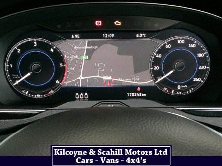 2018 Volkswagen Passat HIGHLINE 1.6 TDI MANUAL 6SPEED FWD 120HP 4DR €17,950 thumbnail