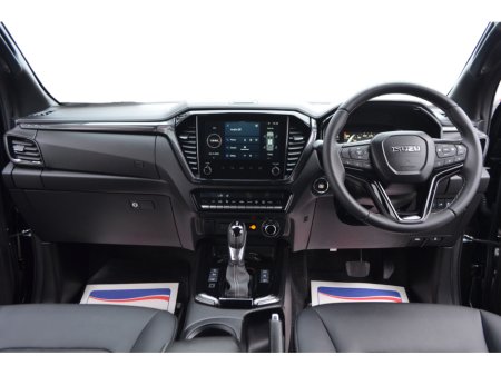 2026 Isuzu D-MAX LSE WITH EXTRAS €61,995 thumbnail