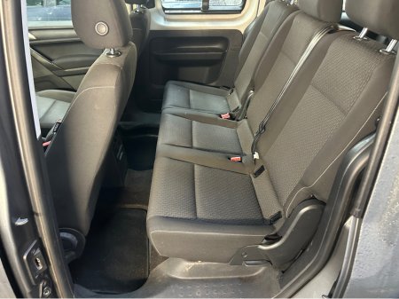 2016 Volkswagen Caddy MAXI TREND 7 SEATER TDI 102HP MANUAL 5SPEED 5DR €14,950 thumbnail