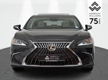 2023 Lexus ES 300 H ES300h Dynamic €46,950