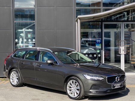 2020 Volvo V90 2.0 D4 Momentum Plus Auto 190bhp €31,900